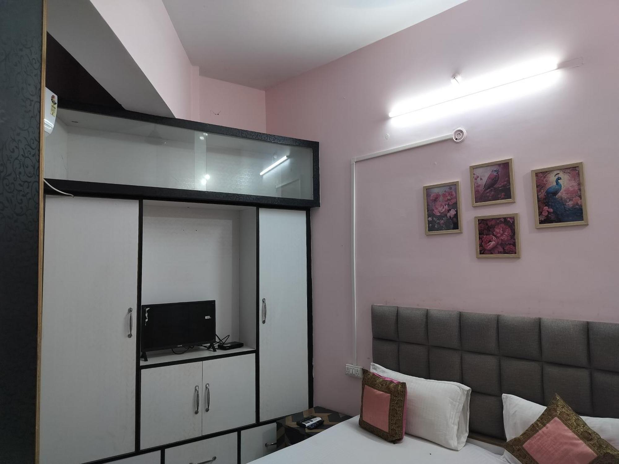 Trinetra Inn Varanasi Cameră foto
